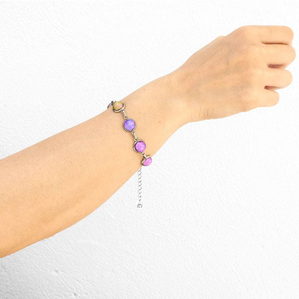 BRACELET INDIGO ~ ETERNAL FUSHIA | REFLET | ADJUSTABLE STEEL[proBRACELET INDIGO ~ ETERNAL FUSHIAduct_vendor]MicrocosmosPRODUCT INFORMATION

Exclusive Microcosmoses Glass Reflet™
Base: Stainless Steel Easy clasp closure
Pearls size: 10 mm / 0.4"

Free Gift Box 


The  Microcosmoses  RBRACELET GLASS REFLET