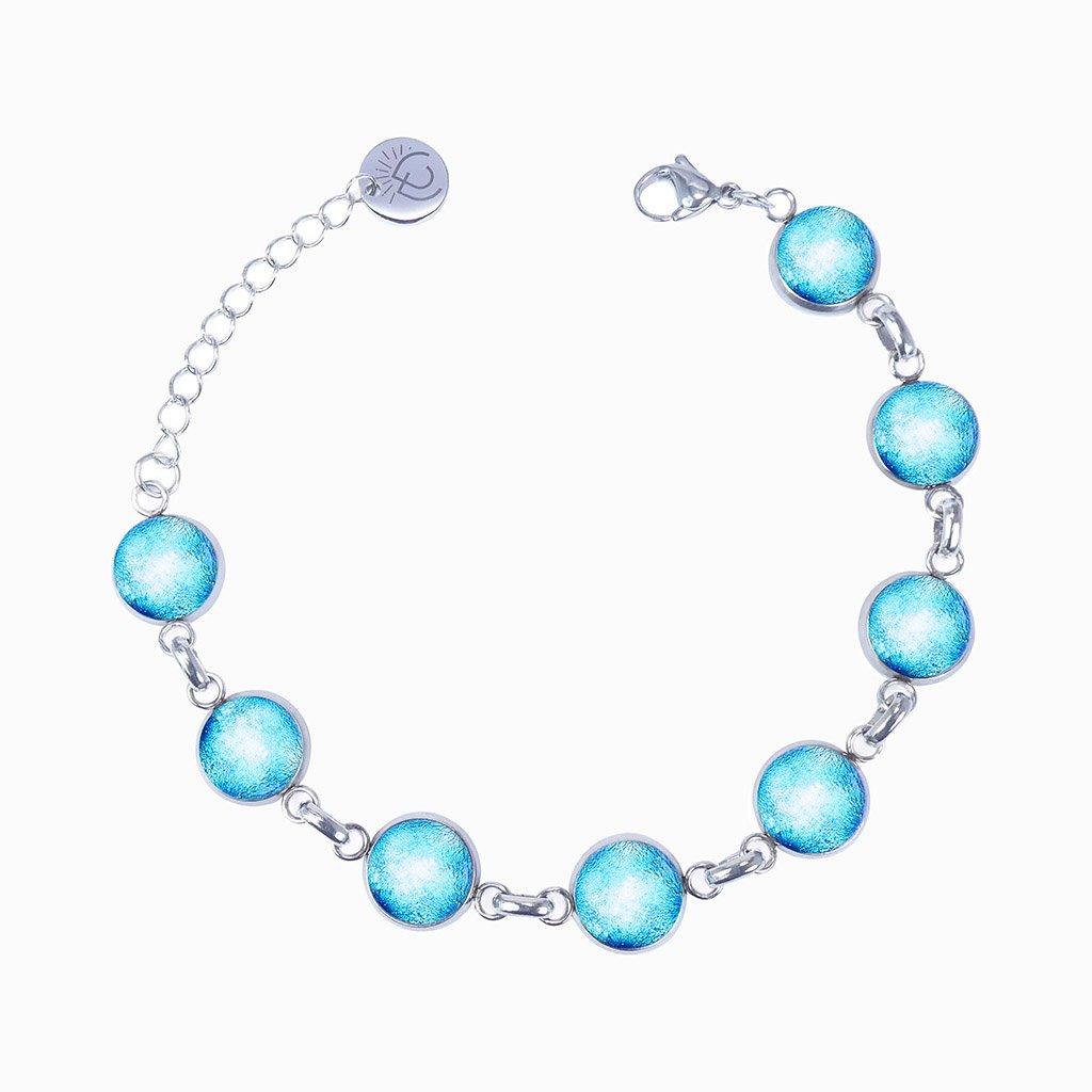 BRACELET TURQUOISE ~ NIGHT BLUE | REFLET | ADJUSTABLE STEEL[proBRACELET TURQUOISE ~ NIGHT BLUEduct_vendor]MicrocosmosPRODUCT INFORMATION

Exclusive Microcosmoses Glass Reflet™
Base: Stainless Steel Easy clasp closure
Pearls size: 10 mm / 0.4"

Free Gift Box 


The  Microcosmoses  RBRACELET GLASS REFLET