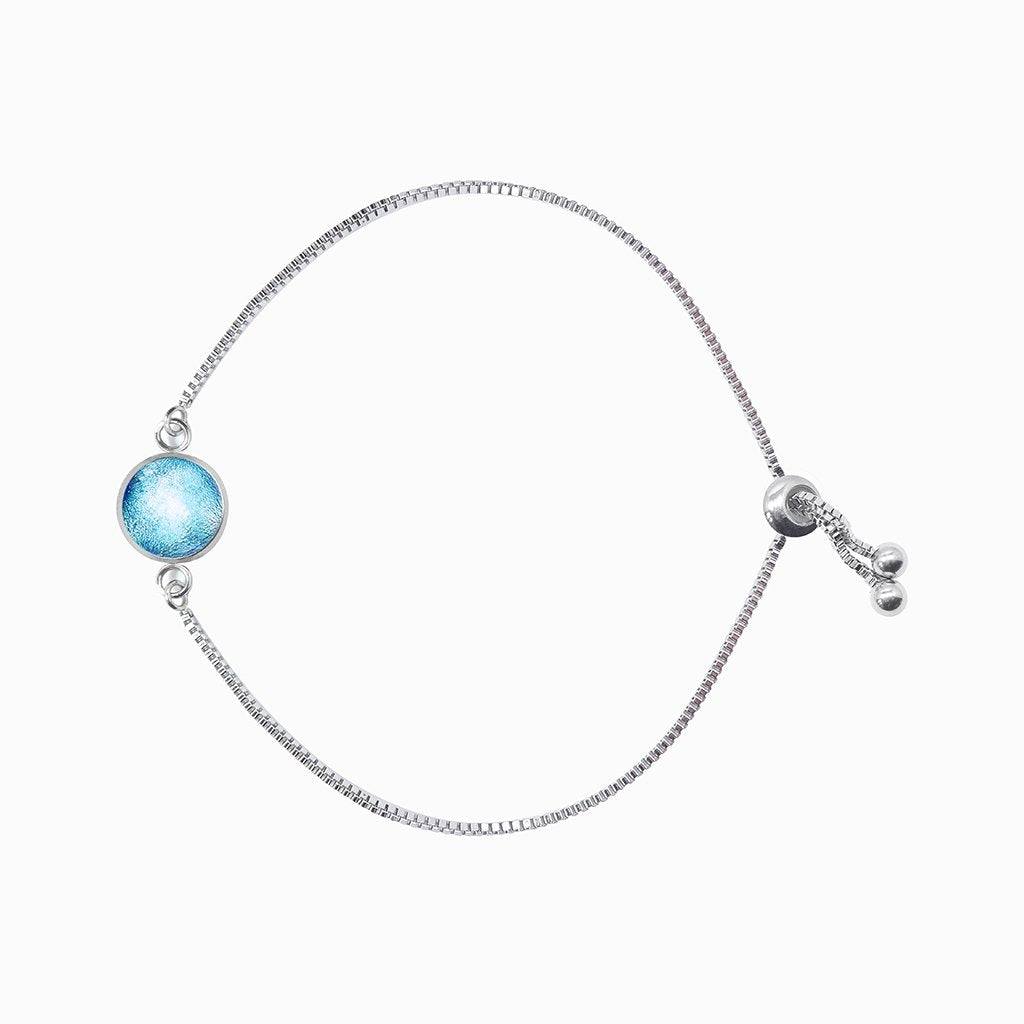 BRACELET TURQUOISE ~ NIGHT BLUE | ST. STEEL | PERFECT FIT | REFLET[proBRACELET TURQUOISE ~ NIGHT BLUEduct_vendor]MicrocosmosPRODUCT INFORMATION

Exclusive Microcosmoses Glass Reflet™
Base: Stainless Steel Perfect Fit adjustable slide closure up to 9", 22 cm.

Bracelet chain thickness 2 mmBRACELET STEEL