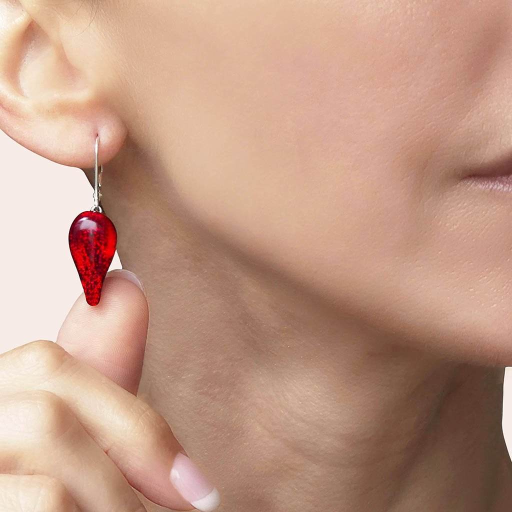 EARRINGS RED RUBY | DROP | SILVER 925 | REFLET[proEARRINGS RED RUBYduct_vendor]MicrocosmosPRODUCT INFORMATION

Exclusive Microcosmoses Glass Reflet
Base: Sterling Silver 925

Bead size length: 20 mm / 0.8" |  width: 12 mm / 0.5"


Free Gift Box 


The   MEARRINGS DROP GLASS REFLET