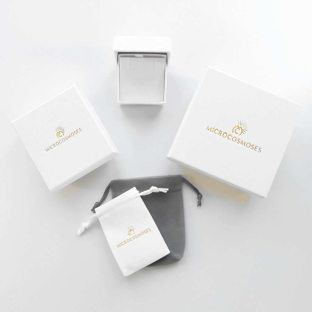 EARRINGS STARRY BLUE ~ INDIGO | DROP | SILVER 925 | REFLET[proEARRINGS STARRY BLUE ~ INDIGOduct_vendor]MicrocosmosPRODUCT INFORMATION

Exclusive Microcosmoses Glass Reflet
Base: Sterling Silver 925

Bead size length: 20 mm / 0.8" |  width: 12 mm / 0.5"


Free Gift Box 


The   MEARRINGS DROP GLASS REFLET