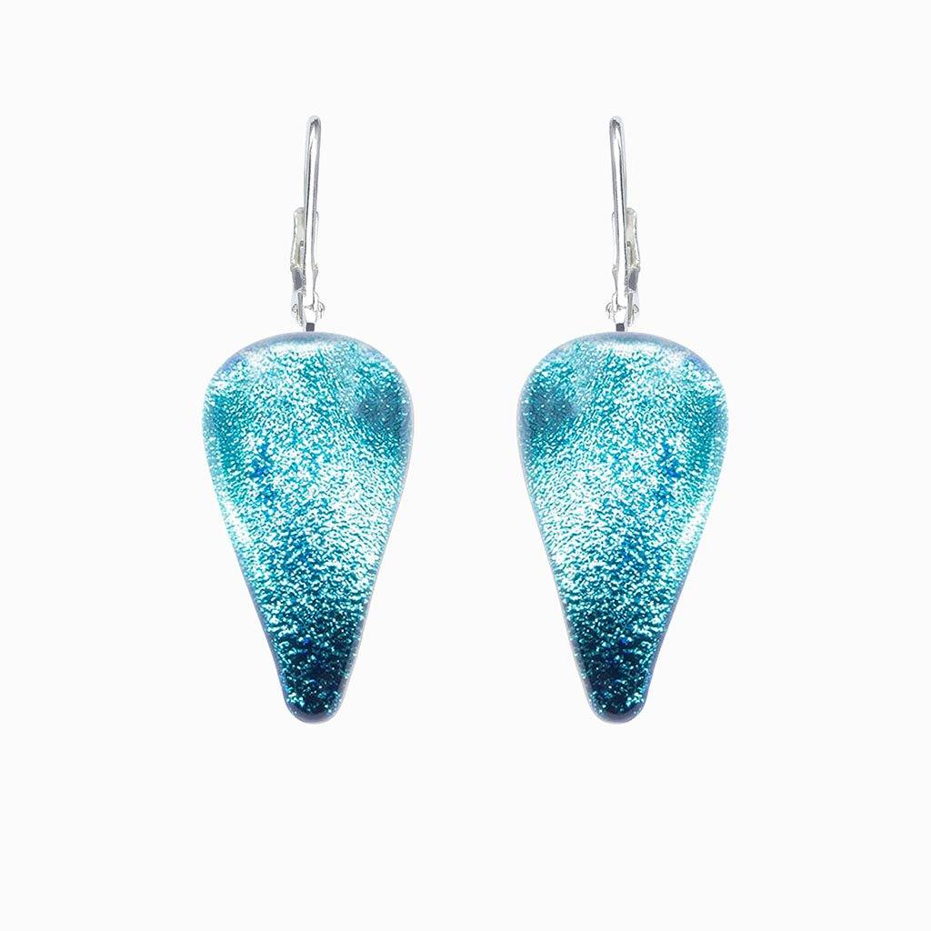 EARRINGS TURQUOISE ~ NIGHT BLUE | DROP | SILVER 925 | REFLET[proEARRINGS TURQUOISE ~ NIGHT BLUEduct_vendor]MicrocosmosPRODUCT INFORMATION

Exclusive Microcosmoses Glass Reflet
Base: Sterling Silver 925

Bead size length: 20 mm / 0.8" |  width: 12 mm / 0.5"


Free Gift Box 


The   MEARRINGS DROP GLASS REFLET