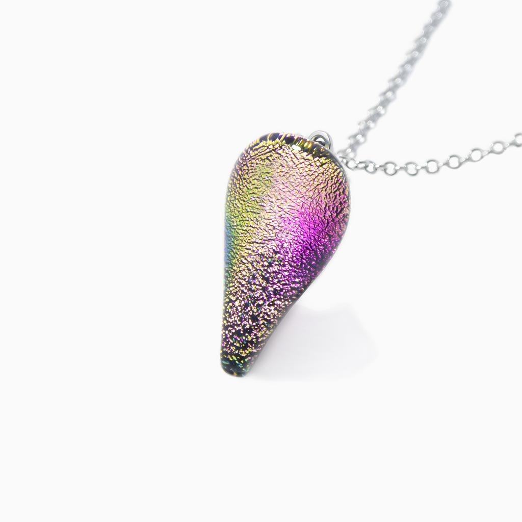 NECKLACE FRENCH PINK ~ GOLD | DROP | REFLET[proNECKLACE FRENCH PINK ~ GOLDduct_vendor]MicrocosmosPRODUCT INFORMATION

Exlusive Microcosmoses Glass Reflet
Bead size length: 20 mm/ 0.8" |  width: 12 mm/ 0.5"

Base chain: Sterling Silver 925 ~ Stainless Steel 
ChaiNECKLACE