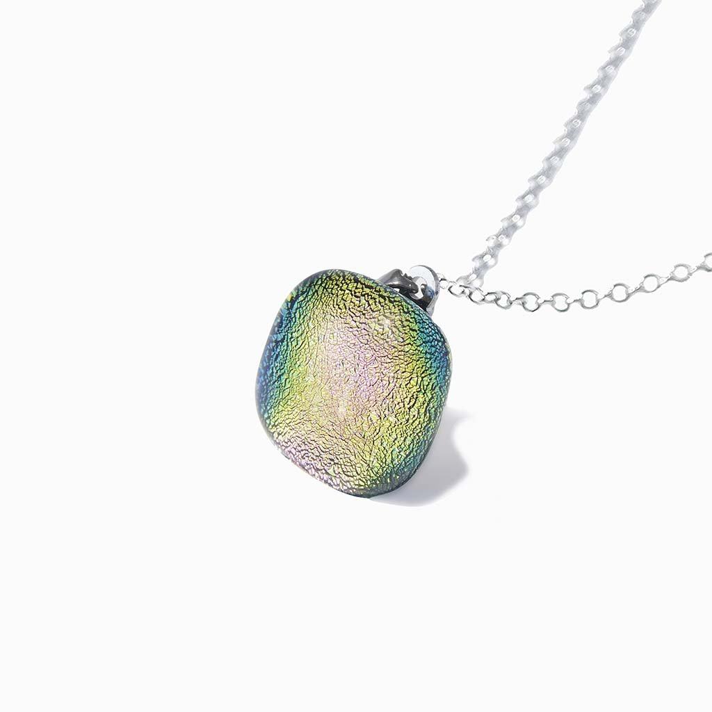 NECKLACE FRENCH PINK ~ GOLD | SQUIRCLE | REFLET[proNECKLACE FRENCH PINK ~ GOLDduct_vendor]MicrocosmosPRODUCT INFORMATION

Exlusive Microcosmoses Glass Reflet
Bead size length: 14 mm / 0.55" |  width: 14 mm / 0.55"

Base chain: Sterling Silver 925 ~ Stainless Steel 
NECKLACE