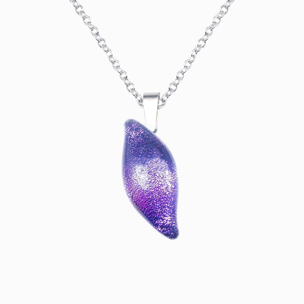 NECKLACE INDIGO ~ ETERNAL FUSHIA | ALMOND | REFLET[proNECKLACE INDIGO ~ ETERNAL FUSHIAduct_vendor]MicrocosmosPRODUCT INFORMATION

Exlusive Microcosmoses Glass Reflet
Bead size length: 25 mm / 1" |  width: 10 mm / 0.4"

Chain: Sterling Silver 925 ~ Stainless Steel 
Chain thiNECKLACE