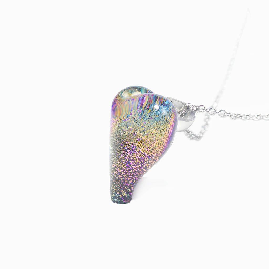 NECKLACE INDIGO ~ ETERNAL FUSHIA | HEART | REFLET[proNECKLACE INDIGO ~ ETERNAL FUSHIAduct_vendor]MicrocosmosPRODUCT INFORMATION                             

Exlusive Microcosmoses Glass Reflet
Bead size length: 18 mm / 0.7" |  width: 13 mm / 0.5"     

Base chain: SterlinNECKLACE