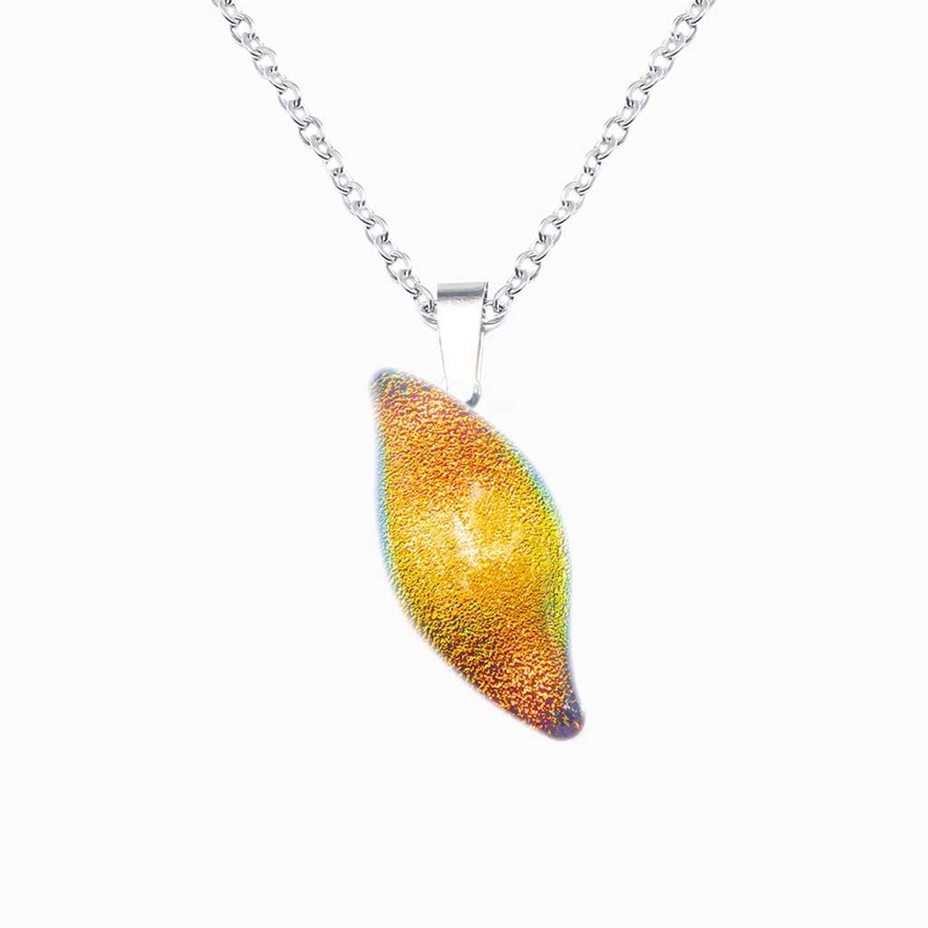NECKLACE ORANGE GOLD ~ CRYSTAL GREEN | ALMOND | REFLET[proNECKLACE ORANGE GOLD ~ CRYSTAL GREENduct_vendor]MicrocosmosPRODUCT INFORMATION

Exlusive Microcosmoses Glass Reflet
Bead size length: 25 mm / 1" |  width: 10 mm / 0.4"

Chain: Sterling Silver 925 ~ Stainless Steel 
Chain thiNECKLACE