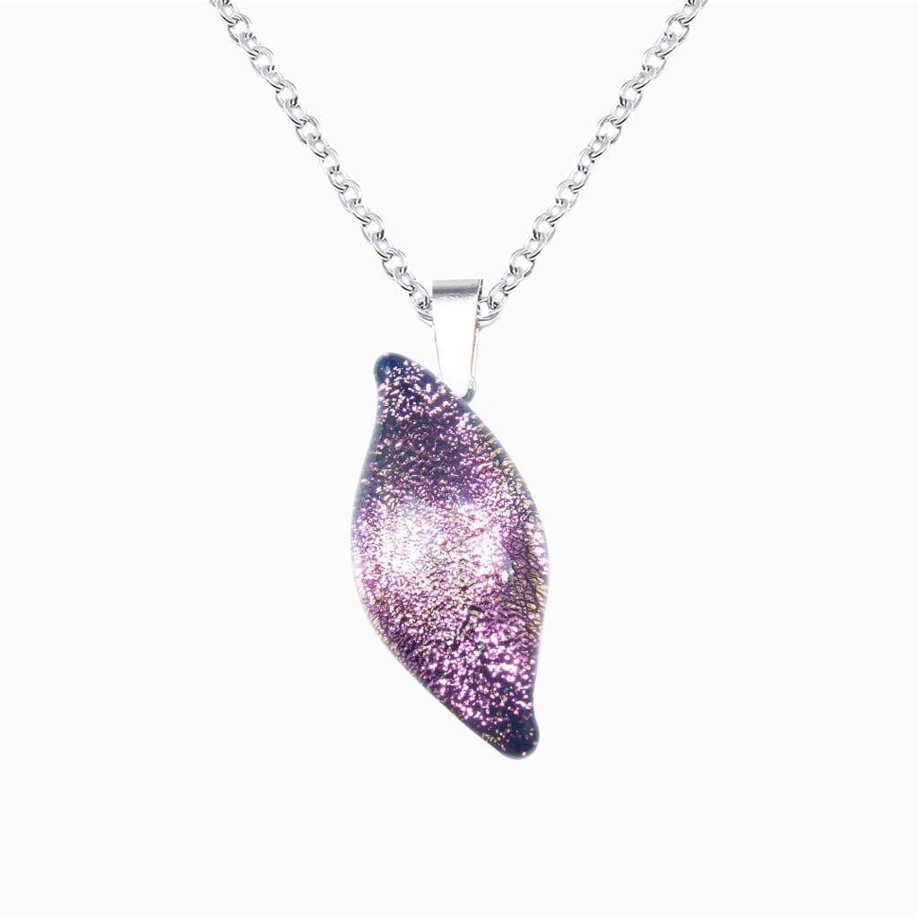 NECKLACE PARME ~ LIGHT GREEN | ALMOND | REFLET[proNECKLACE PARME ~ LIGHT GREENduct_vendor]MicrocosmosPRODUCT INFORMATION

Exlusive Microcosmoses Glass Reflet
Bead size length: 25 mm / 1" |  width: 10 mm / 0.4"

Chain: Sterling Silver 925 ~ Stainless Steel 
Chain thiNECKLACE