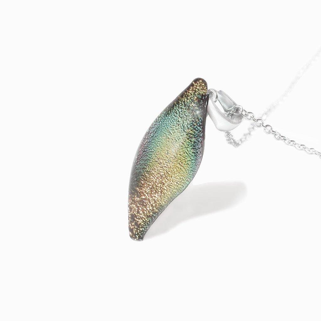 NECKLACE PARME ~ LIGHT GREEN | ALMOND | REFLET[proNECKLACE PARME ~ LIGHT GREENduct_vendor]MicrocosmosPRODUCT INFORMATION

Exlusive Microcosmoses Glass Reflet
Bead size length: 25 mm / 1" |  width: 10 mm / 0.4"

Chain: Sterling Silver 925 ~ Stainless Steel 
Chain thiNECKLACE