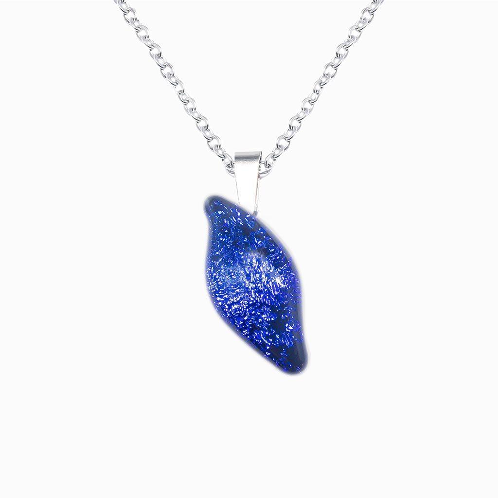 NECKLACE STARRY BLUE ~ INDIGO | ALMOND | REFLET[proNECKLACE STARRY BLUE ~ INDIGOduct_vendor]MicrocosmosPRODUCT INFORMATION

Exlusive Microcosmoses Glass Reflet
Bead size length: 25 mm / 1" |  width: 10 mm / 0.4"

Chain: Sterling Silver 925 ~ Stainless Steel 
Chain thiNECKLACE