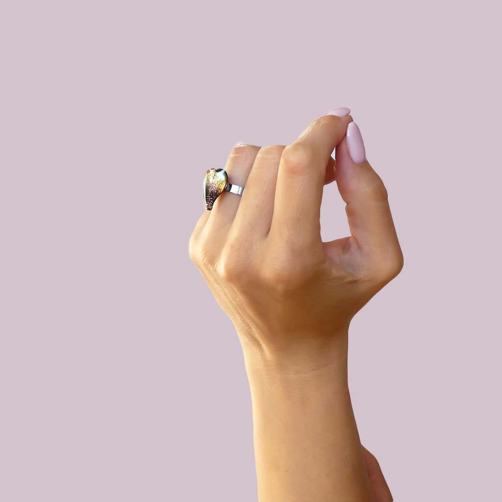 RING FRENCH PINK ~ GOLD BOKEH | HEART | REFLET[proRING FRENCH PINK ~ GOLD BOKEHduct_vendor]MicrocosmosPRODUCT INFORMATION

Exclusive Microcosmoses Glass Reflet™
Base: Sterling Silver 925 or Stainless Steel 
Bead size length: 18 mm / 0.7" |  width: 13 mm / 0.5"


FreeRINGS GLASS REFLET