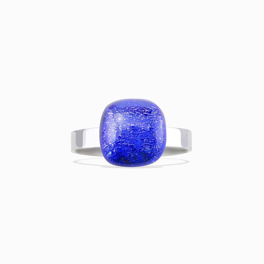 RING STARRY BLUE ~ INDIGO | SQUIRCLE | REFLET[proRING STARRY BLUE ~ INDIGOduct_vendor]MicrocosmosPRODUCT INFORMATION

Exclusive Microcosmoses Glass Reflet™
Base: Stainless Steel 
Bead size length: 12~14 mm / 0.47"~0.55" |  width: 12~14 mm / 0.47"~0.55"


Free GiRINGS GLASS REFLET